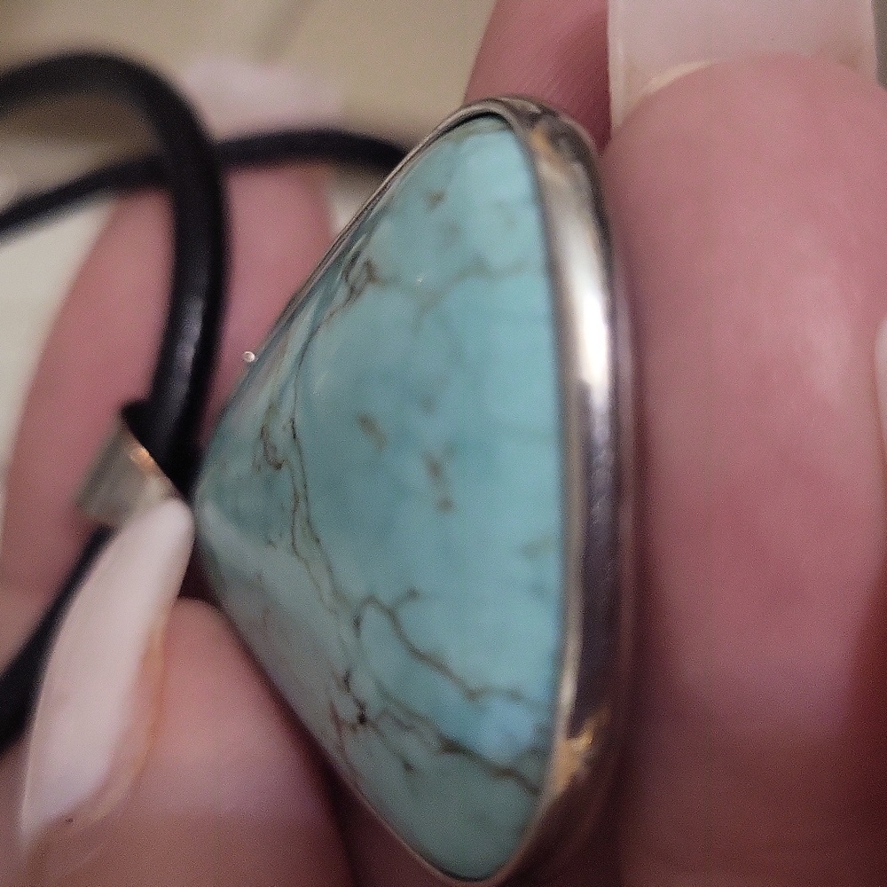 Turquoise Navajo Native pendant necklace on black leather silver hardware. - Picture 15 of 16